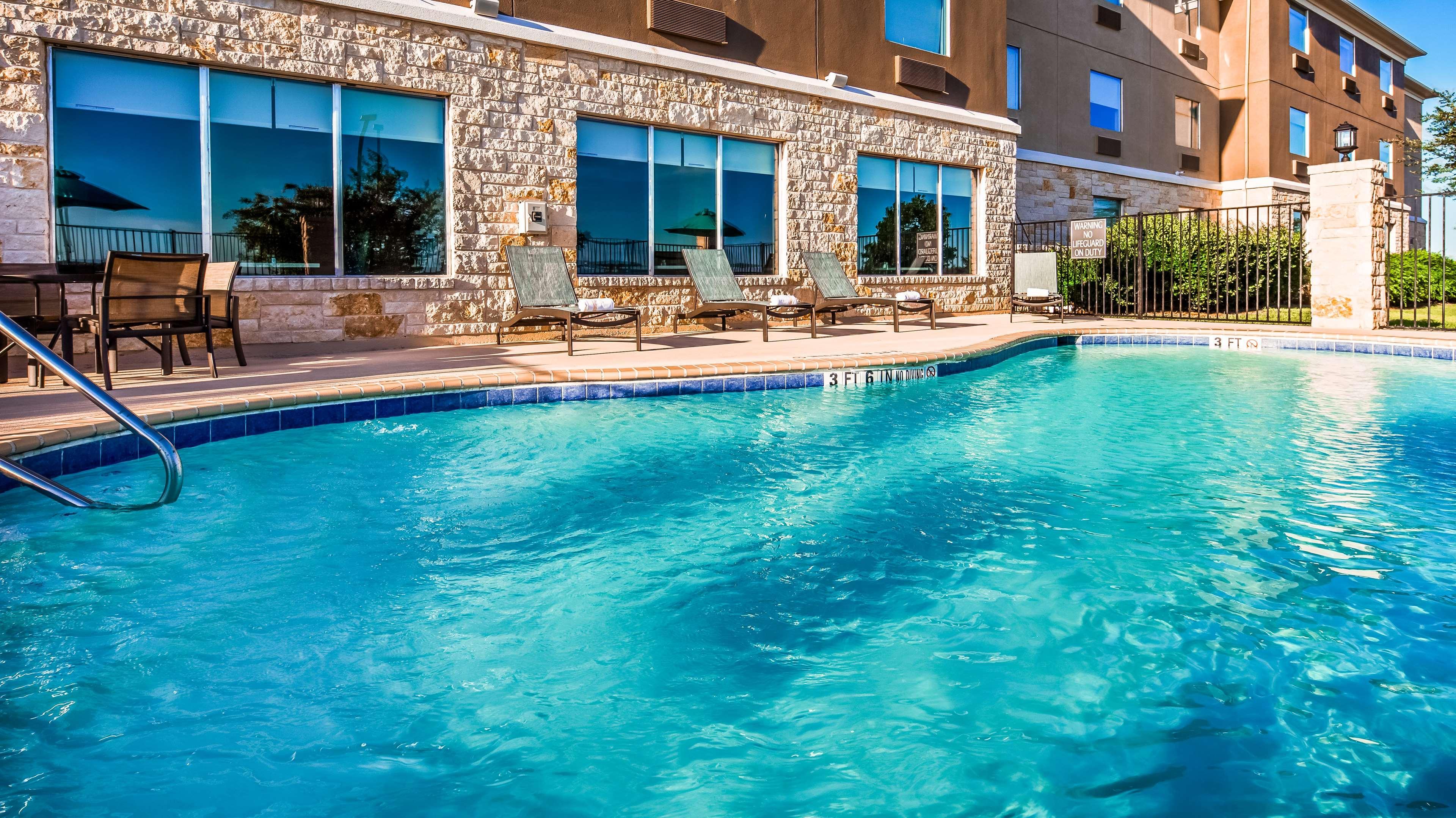 Best Western Plus Killeen - Fort Cavazos Hotel & Suites Exterior photo