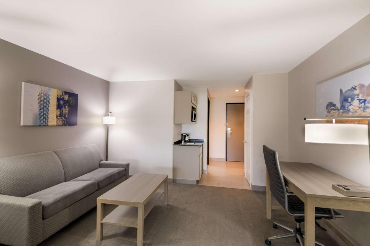 Best Western Plus Killeen - Fort Cavazos Hotel & Suites Exterior photo