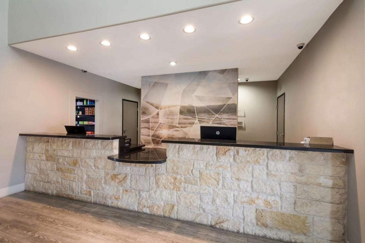 Best Western Plus Killeen - Fort Cavazos Hotel & Suites Exterior photo