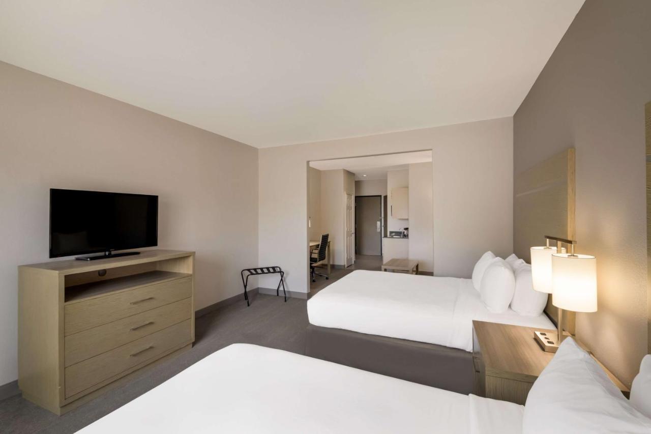 Best Western Plus Killeen - Fort Cavazos Hotel & Suites Exterior photo